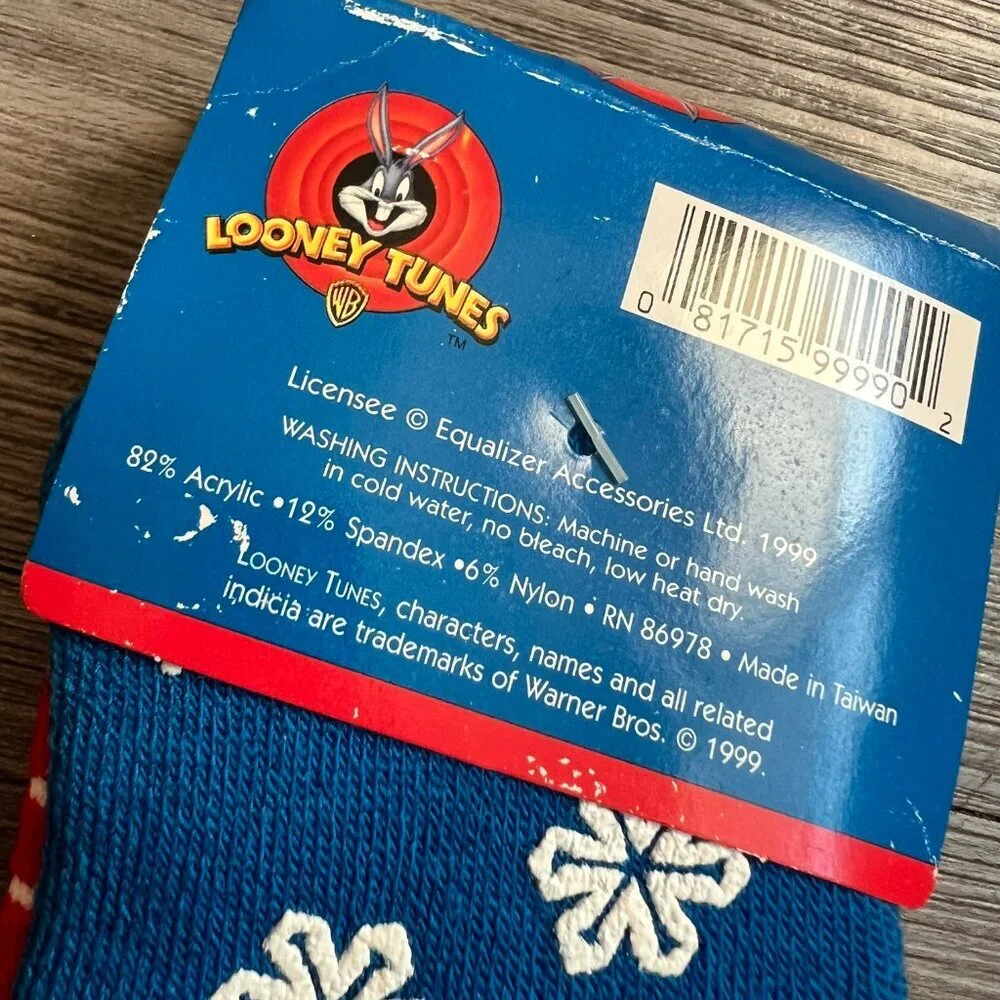 Vintage 90s Looney Tunes Bugs Bunny Slipper Socks Snowflake One Size